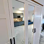 Apartment Plaza 41 *